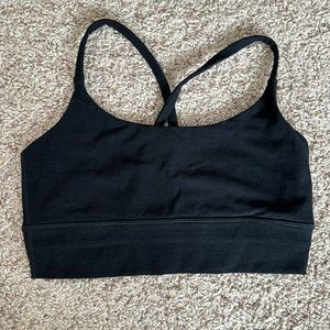 Vuori sports bra